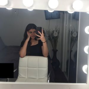 Meet your Posher, Fatima